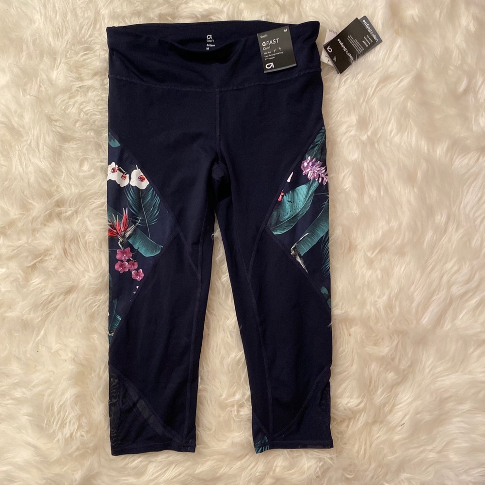 Gapfit eclipse capris - Picture 5 of 11